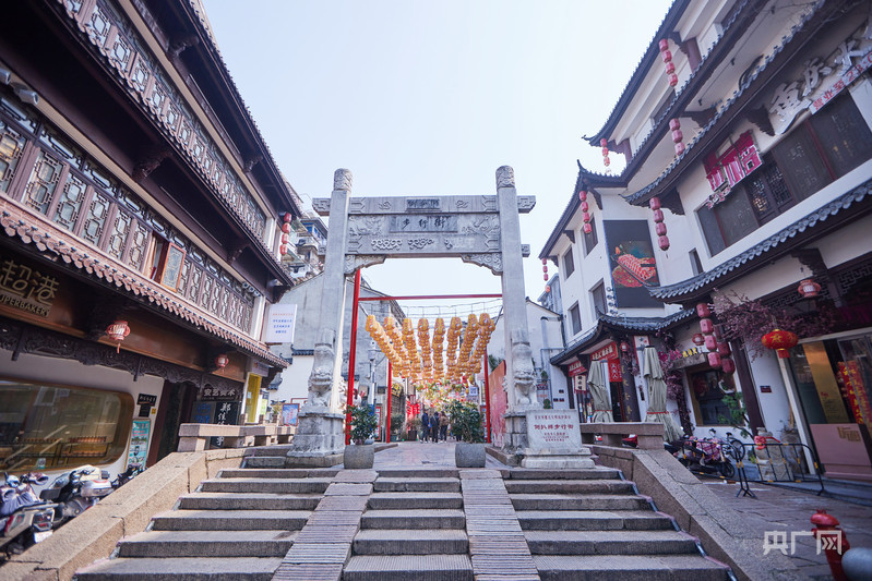 看中国丨江畔古城 文旅升维不朽情缘模拟器高质量发展(图1)