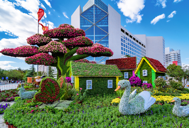 你揭秘广场花坛的故事不朽情缘正规网站带(图1)