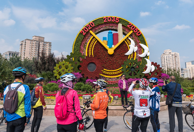 你揭秘广场花坛的故事不朽情缘正规网站带(图3)