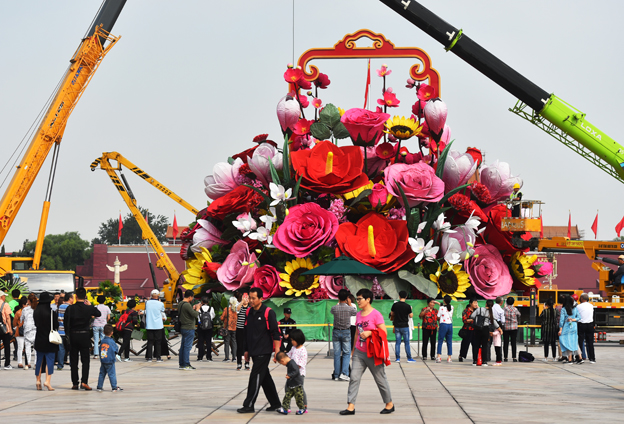 你揭秘广场花坛的故事不朽情缘正规网站带(图4)